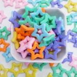 Miçangas  Estrela Vazada Passante Pingente 2,7cm-Colorida - Imagem 2