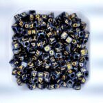 Miçanga Letrinha Alfabeto Dadinho Preto 6x6mm- 50 gramas - Imagem 2