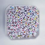 Miçanga Entremeio  Coração Branca/Colorido 4x7mm -50G - Imagem 2