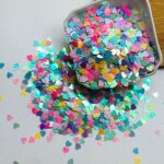 Aplique Mini Paetê Confete Coração cor Candy  6mm Pvc - Imagem 2