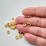Entremeio Rondele de Strass dourado 8mm - Imagem 2